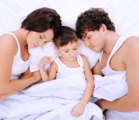 Πόσο ύπνο χρειαζόμαστε καθημερινά;