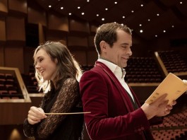 Ο “παραμυθάς” Κωνσταντίνος Μαρκουλάκης με την Καμεράτα στο Μέγαρο Μουσικής!