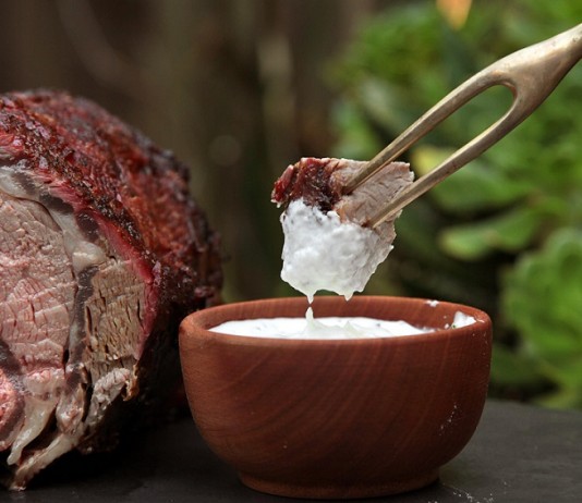 Με αυτές τις σάλτσες για ψητά θα γλύφετε τα δάχτυλά σας και το πιάτο μαζί!