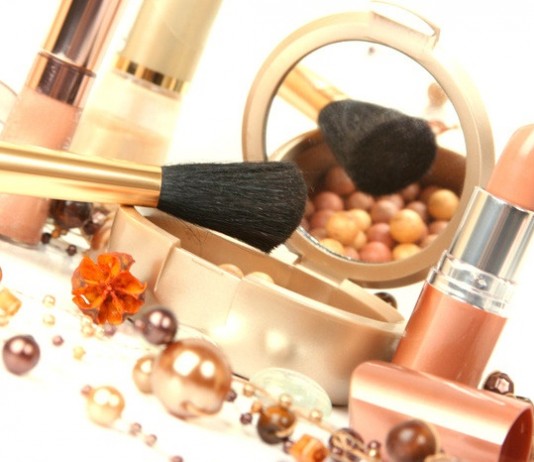 5+1 tips ομορφιάς για να εξοικονομήσεις χρήματα