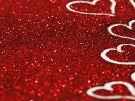 Έρευνα: Γιορτάζουν οι Έλληνες τον Αγ. Βαλεντίνο; Πόσα ξόδεψαν φέτος;